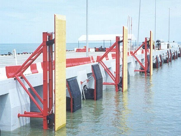 Marine fenders